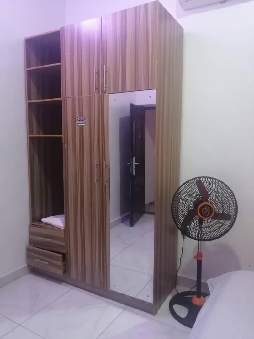 Saint Kingsley Apartment Ибадан Екстериор снимка