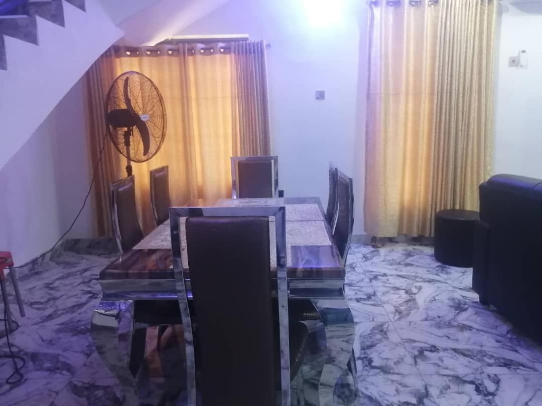 Saint Kingsley Apartment Ибадан Екстериор снимка